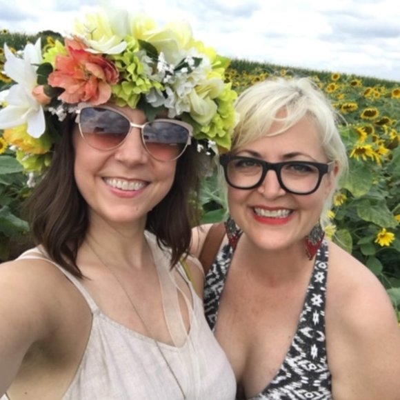 Meet your Posher, Lindsey - Picture 4 of 5